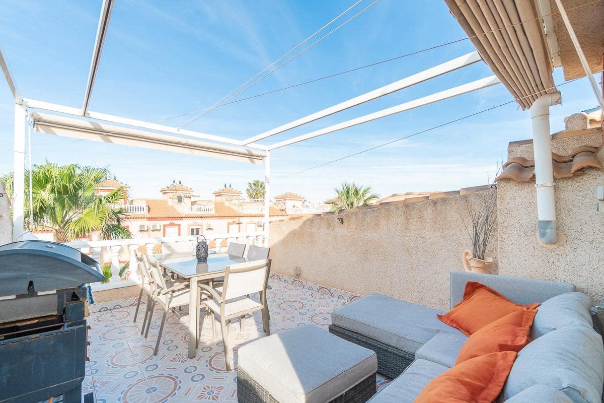 2 bedroom Townhouse for sale in Orihuela Costa with pool - € 195,000 (Ref: 9638064)