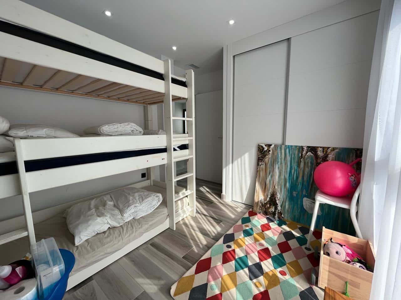 3 makuuhuone Huvila myytävänä paikassa Los Balcones mukana uima-altaan - 489 000 € (Ref: 9639769)