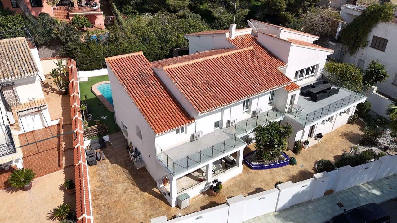 7 sovrum Villa till salu i Dehesa de Campoamor med pool garage - 1 350 000 € (Ref: 9639781)
