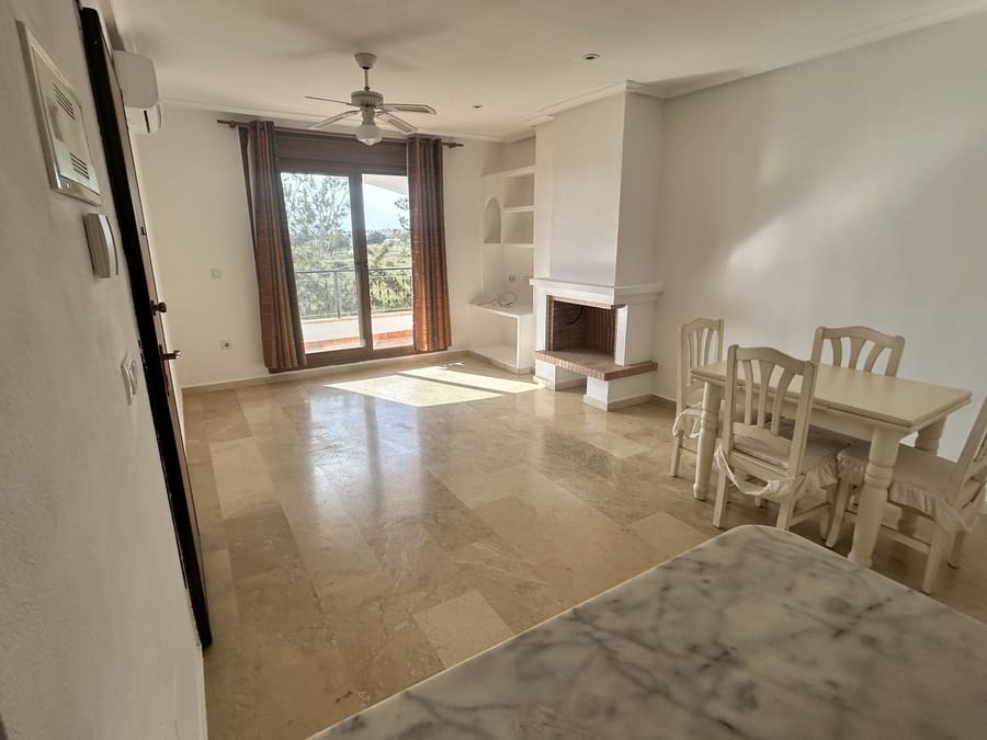 2 makuuhuone Huoneisto myytävänä paikassa Villamartin mukana uima-altaan - 179 995 € (Ref: 9645629)