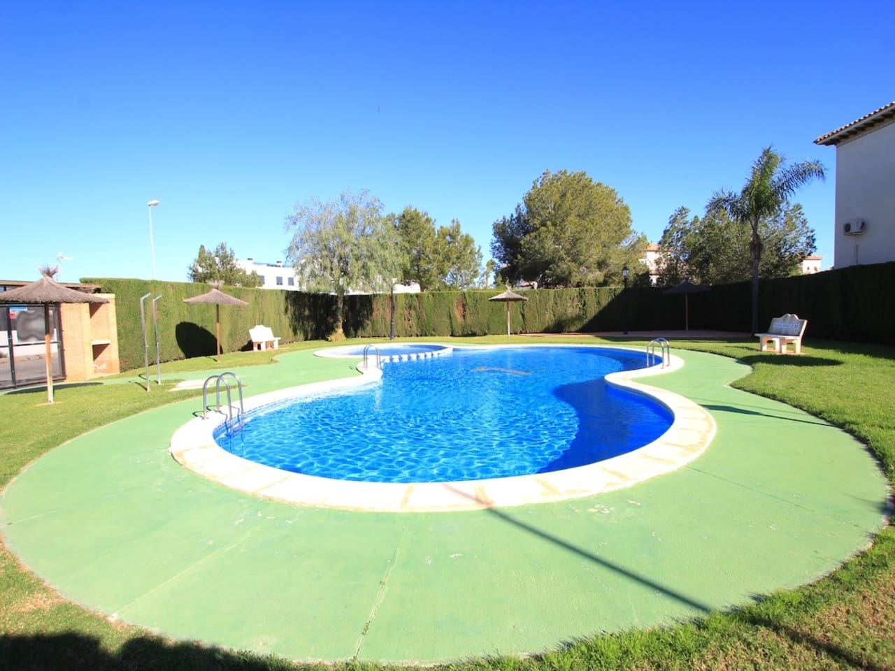 2 bedroom Apartment for sale in Cabo Roig - € 149,000 (Ref: 9645630)