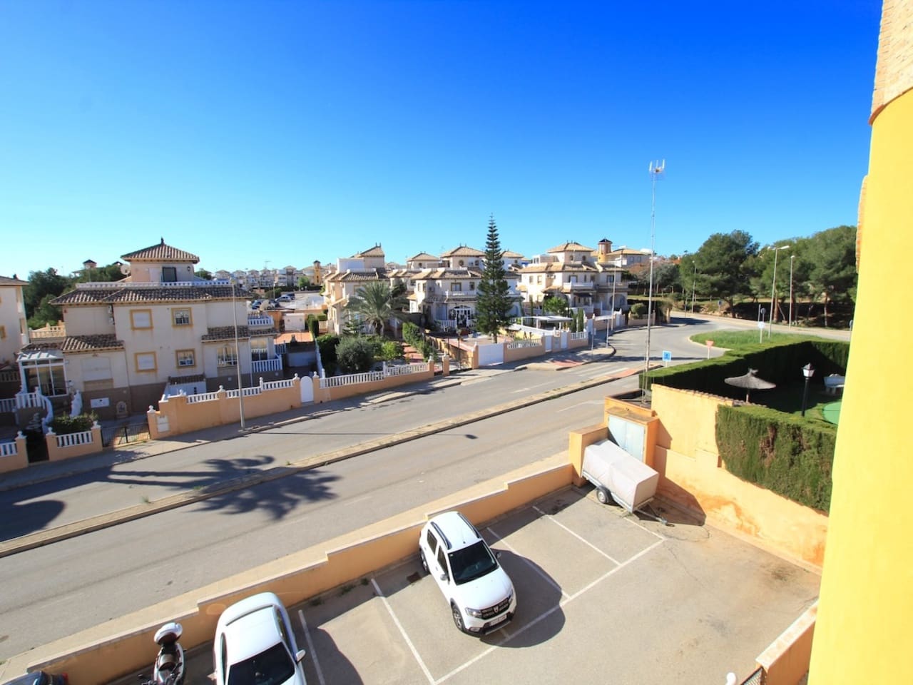 2 bedroom Apartment for sale in Cabo Roig - € 149,000 (Ref: 9645630)
