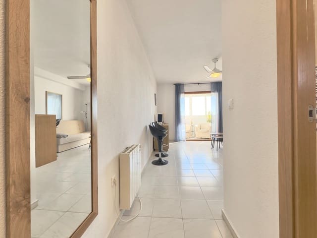 Apartment zu verkaufen in Torrevieja mit Pool - 119.900 € (Ref: 9653045)