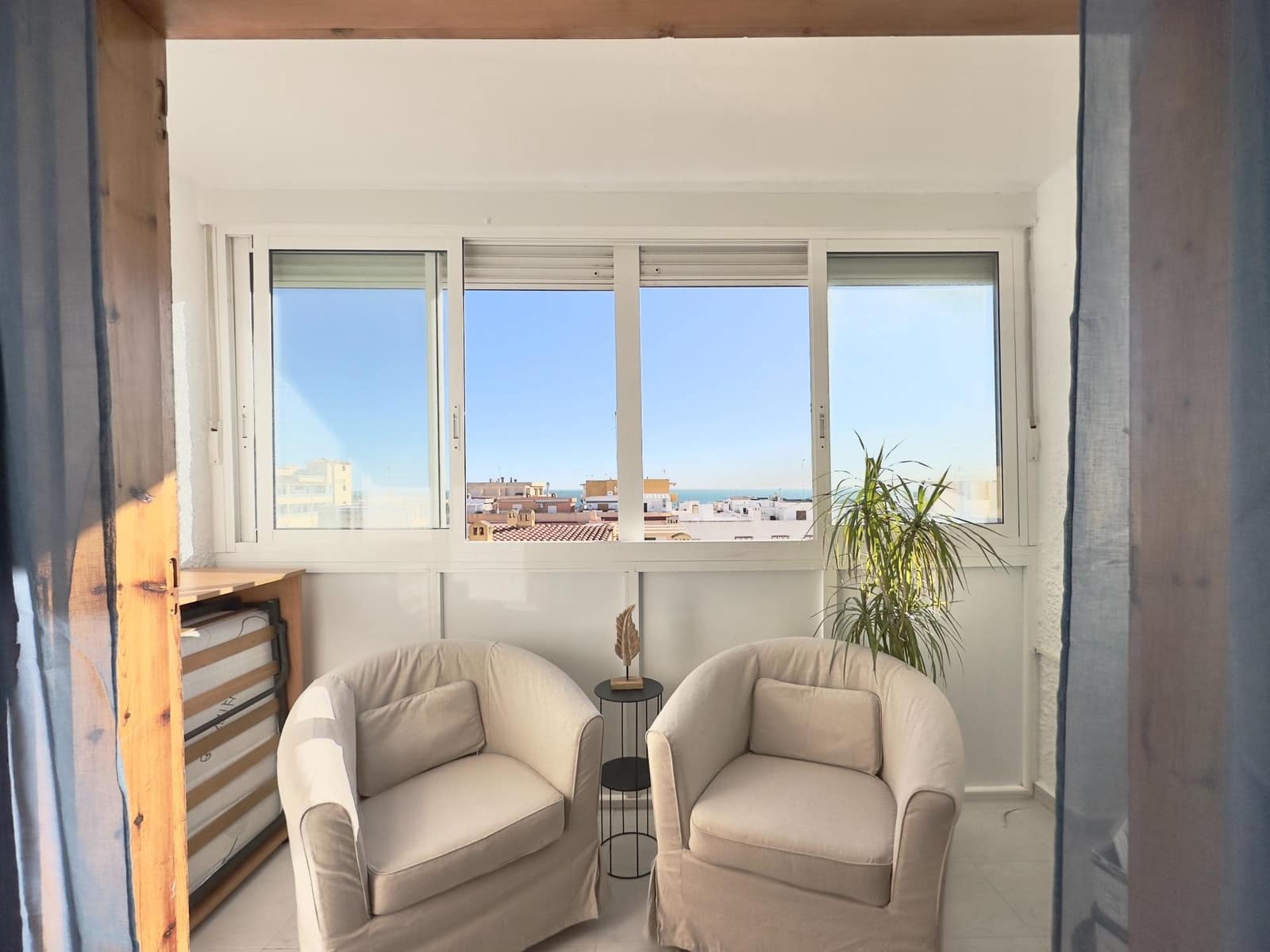 Apartment zu verkaufen in Torrevieja mit Pool - 119.900 € (Ref: 9653045)