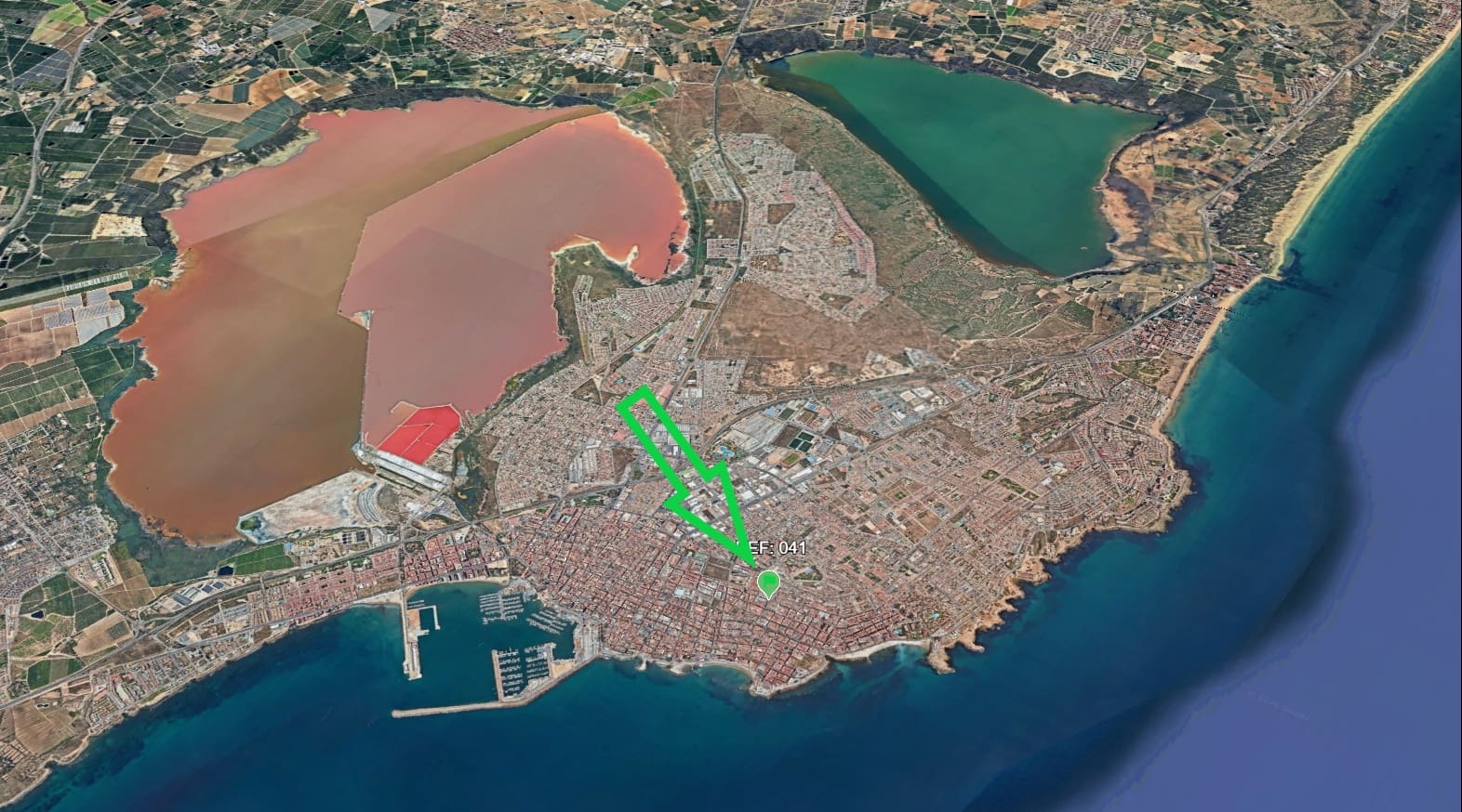 Apartment zu verkaufen in Torrevieja mit Pool - 117.000 € (Ref: 9654232)