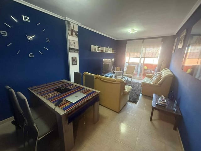 3 quarto Apartamento para venda em Almoradí com piscina - 120 000 € (Ref: 9671285)