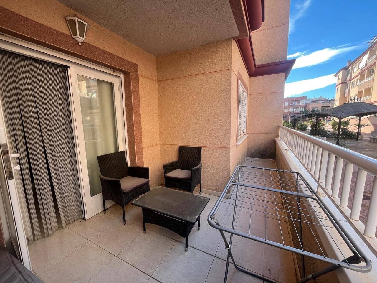 Apartamento de 2 habitaciones en Algorfa en venta con piscina garaje - 104.995 € (Ref: 9673688)