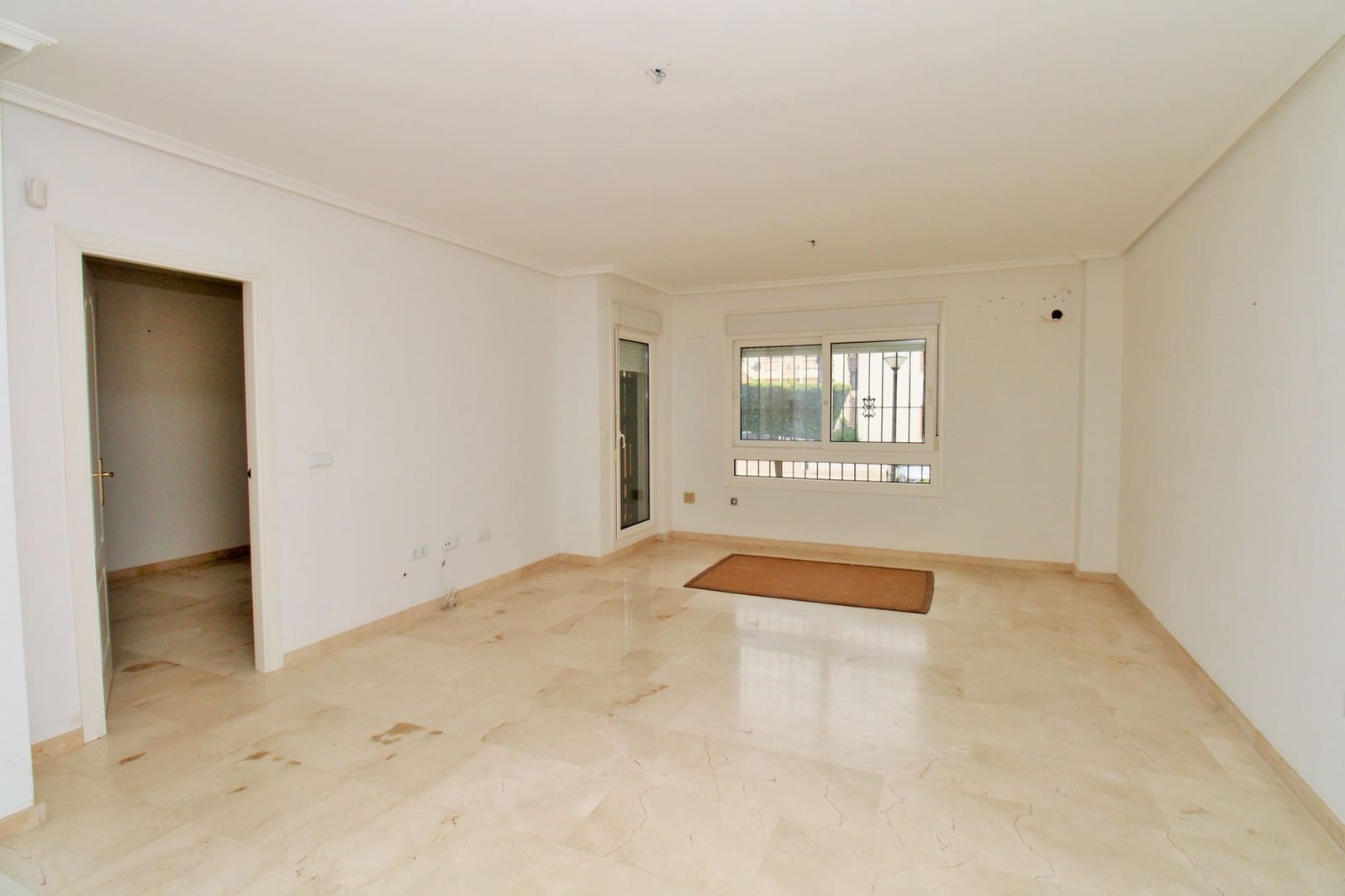 2 bedroom Apartment for sale in Playa Flamenca with pool - € 169,000 (Ref: 9687660)
