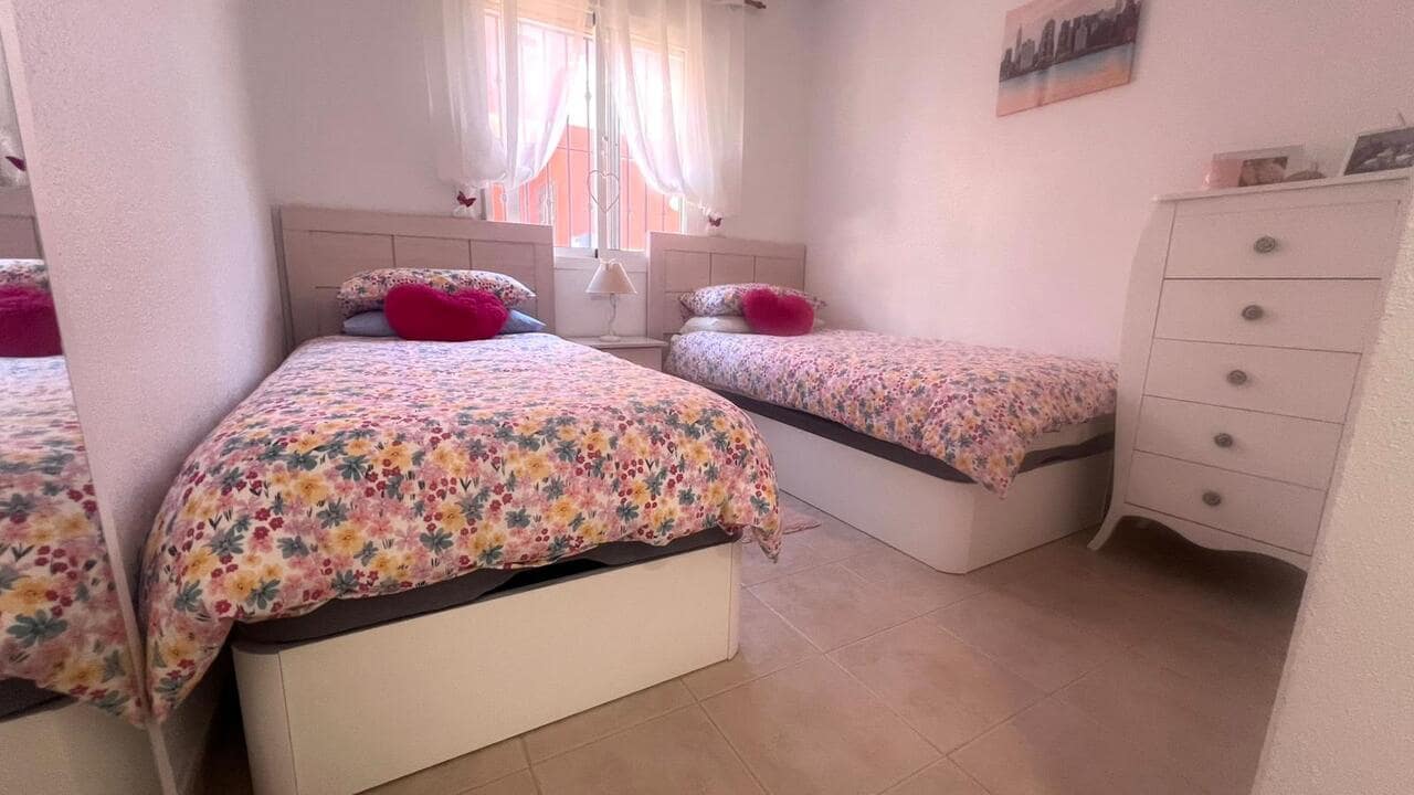 Bungalow de 3 habitaciones en Vistabella en venta con piscina - 239.900 € (Ref: 9698766)