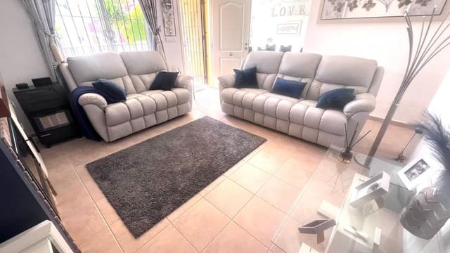 Bungalow de 3 habitaciones en Vistabella, Orihuela en venta con piscina - 239.900 € (Ref: 9698766)