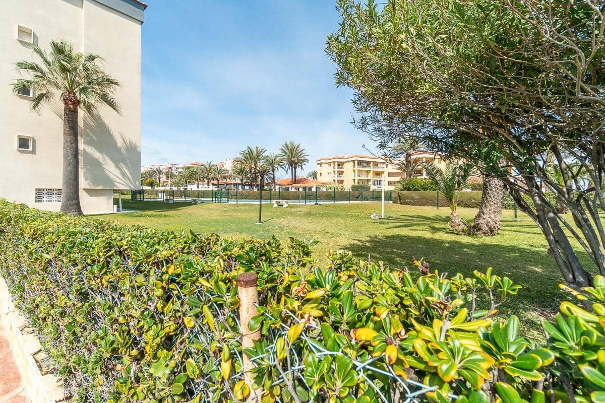 2 sypialnia Apartament na sprzedaż w Torrevieja z basenem garażem - 229 000 € (Ref: 9699846)