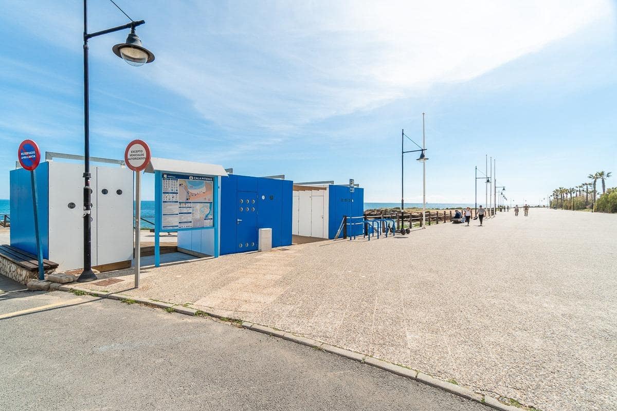 2 sypialnia Apartament na sprzedaż w Torrevieja z basenem garażem - 229 000 € (Ref: 9699846)