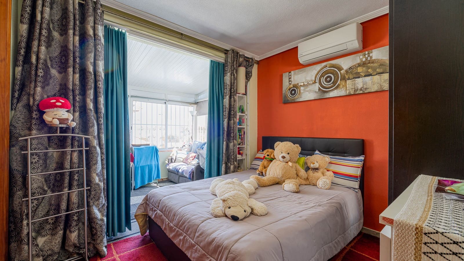 2 soveværelse Semi-Rækkehus til salg i Orihuela Costa med swimmingpool - € 269.000 (Ref: 9699847)