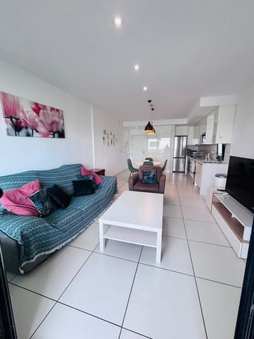 Apartamento de 2 habitaciones en Villamartin, Orihuela en venta con piscina - 205.000 € (Ref: 9699850)