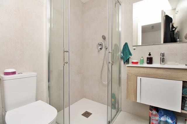 Casa de 2 habitaciones en Villamartin, Orihuela en venta con piscina - 294.990 € (Ref: 9699856)