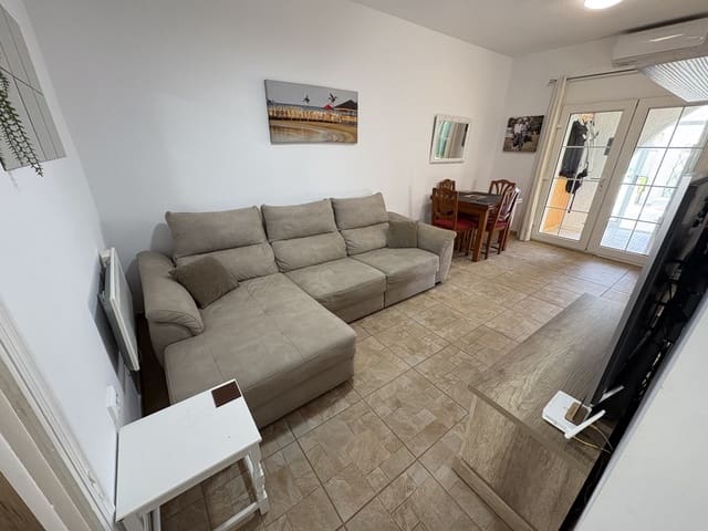 Bungalow de 2 habitaciones en San Miguel de Salinas en venta - 219.995 € (Ref: 9713544)