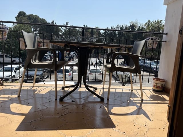 Apartamento de 2 habitaciones en Villamartin, Orihuela en venta con piscina - 164.900 € (Ref: 9713545)