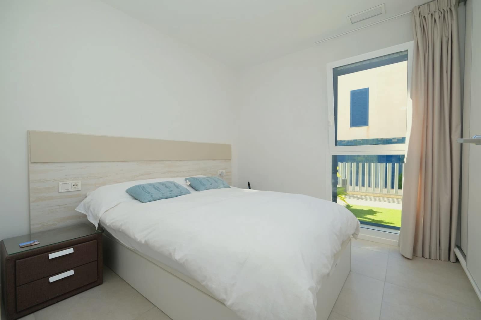 2 bedroom Apartment for sale in Playa Flamenca with pool - € 249,995 (Ref: 9720739)