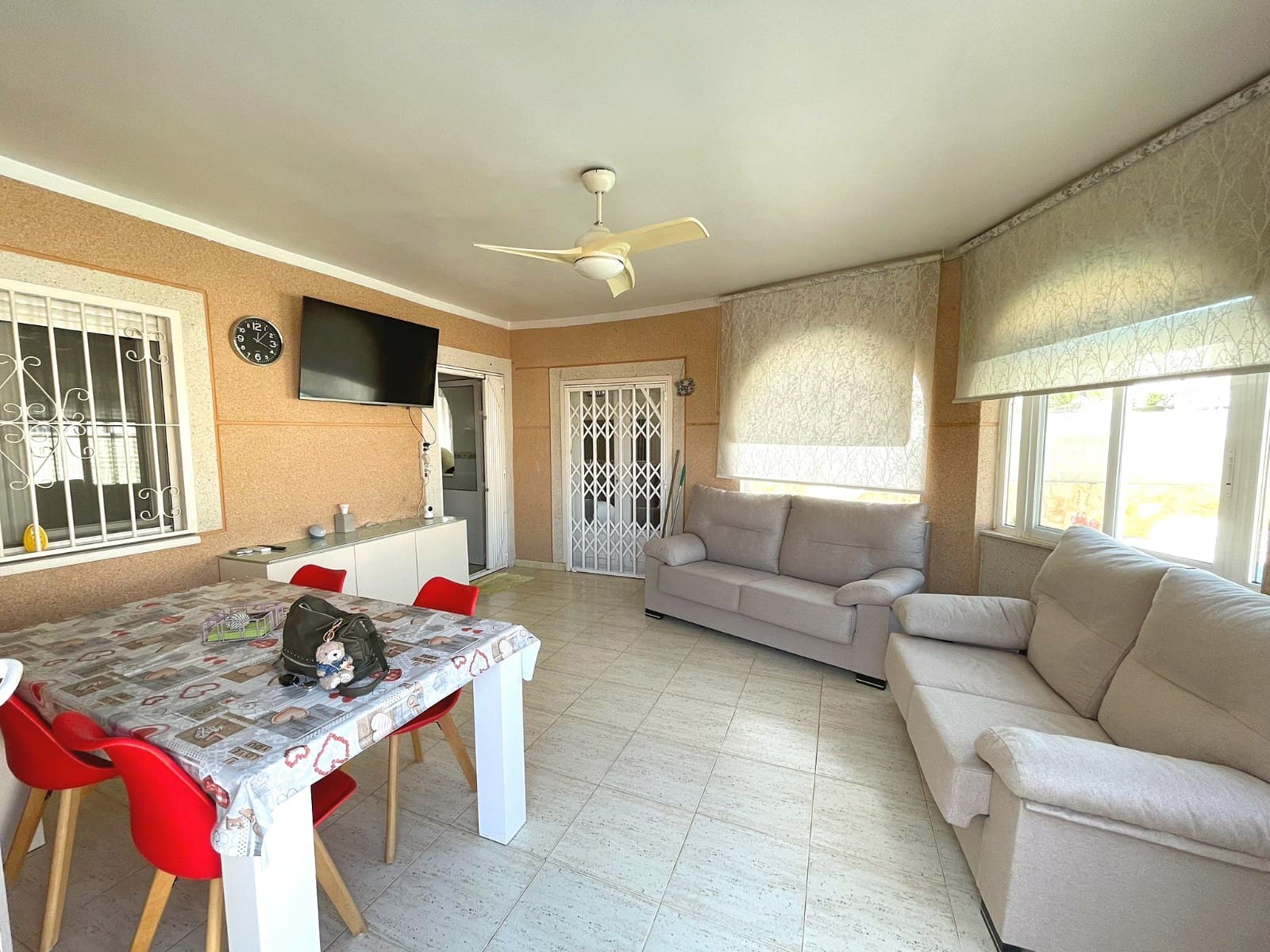 3 soverom Villa til salgs i Orihuela Costa med svømmebasseng - € 325 000 (Ref: 9720749)