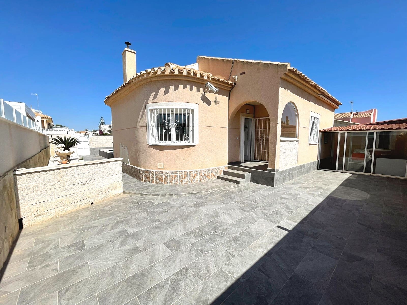 3 soverom Villa til salgs i Orihuela Costa med svømmebasseng - € 325 000 (Ref: 9720749)