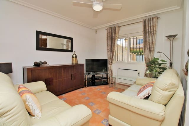 3 slaapkamer Huis te koop in Playa Flamenca, Orihuela met zwembad - € 249.950 (Ref: 9729567)