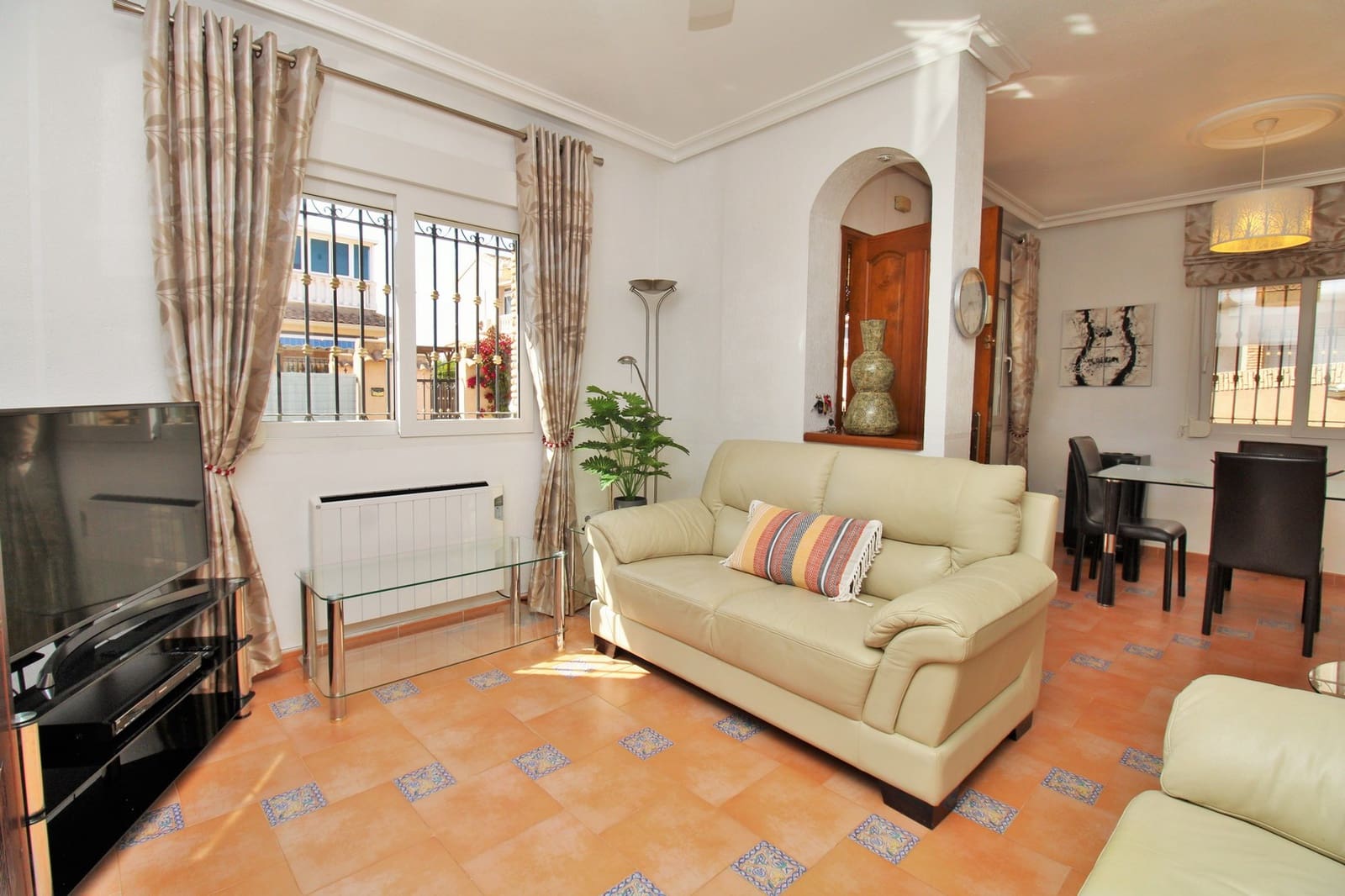 3 slaapkamer Huis te koop in Playa Flamenca met zwembad - € 249.950 (Ref: 9729567)