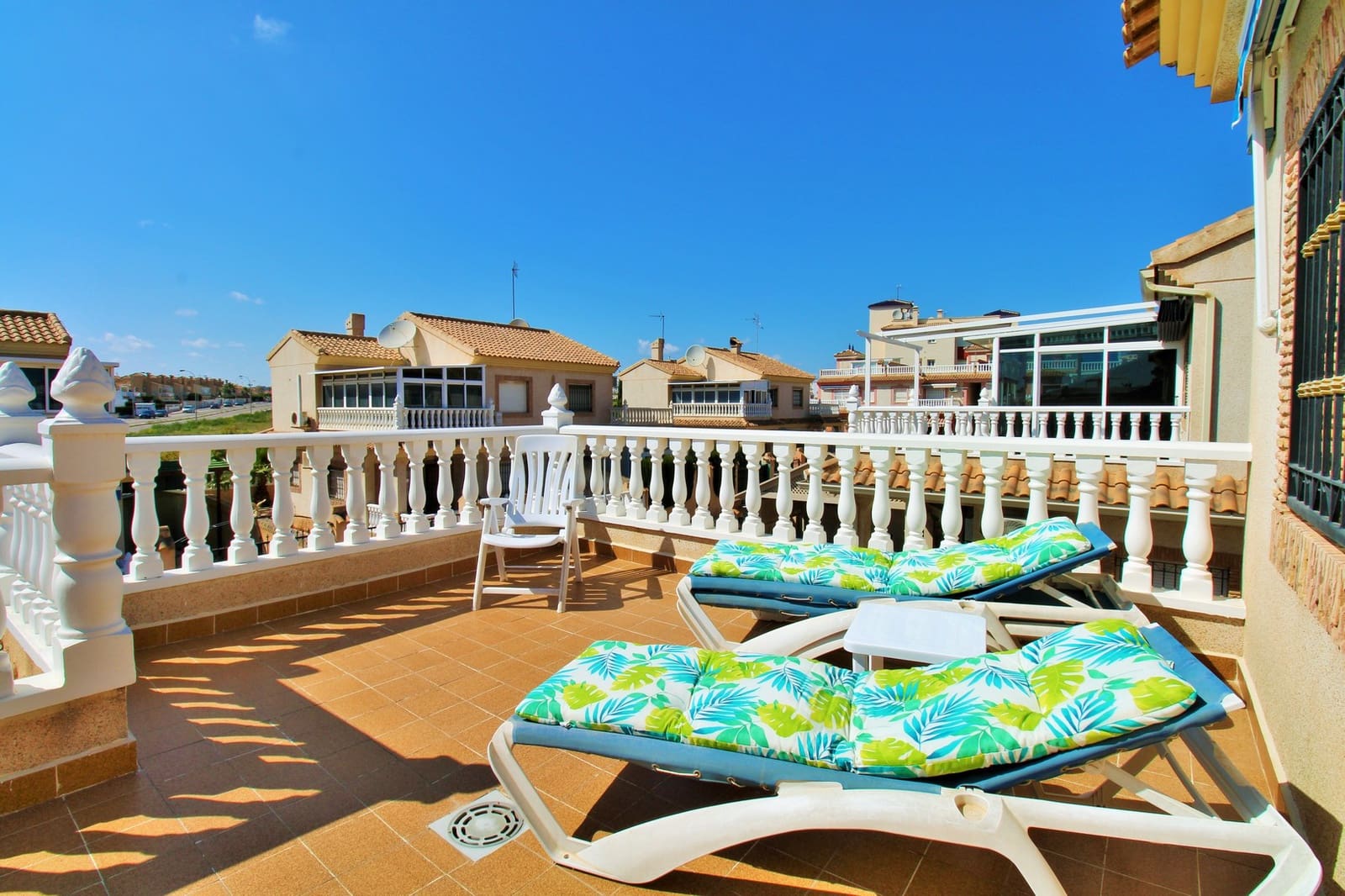 3 slaapkamer Huis te koop in Playa Flamenca met zwembad - € 249.950 (Ref: 9729567)