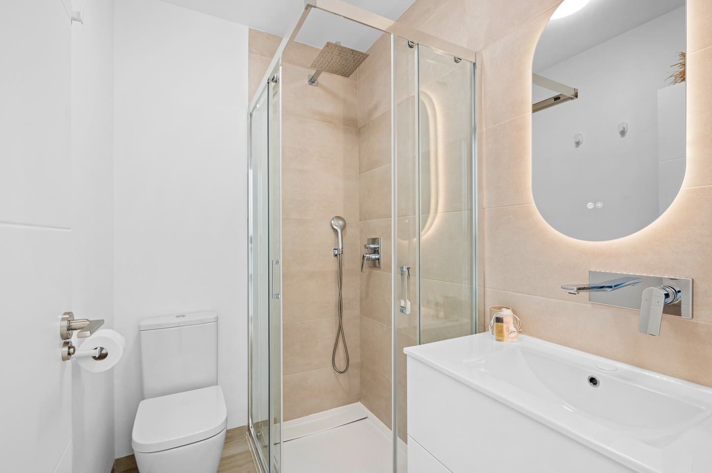 Apartamento de 2 habitaciones en San Miguel de Salinas en venta con piscina - 259.950 € (Ref: 9731510)