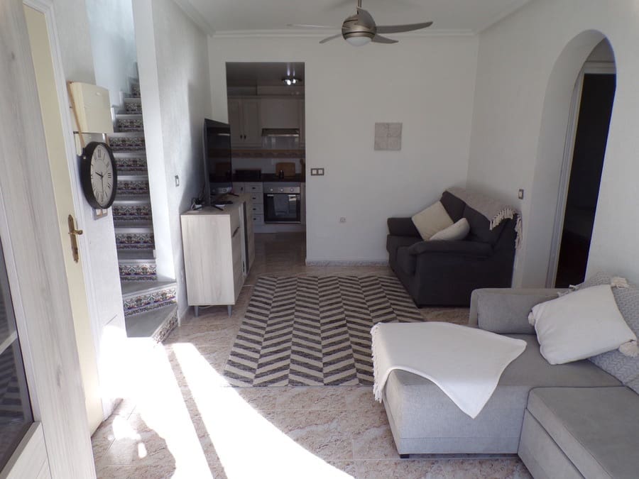 2 bedroom Apartment for sale in Cabo Roig with pool - € 179,995 (Ref: 9743201)