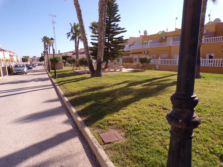 2 bedroom Apartment for sale in Cabo Roig with pool - € 179,995 (Ref: 9743201)