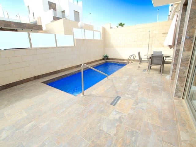 Chalet de 3 habitaciones en Villamartin, Orihuela en venta con piscina - 365.000 € (Ref: 9744006)