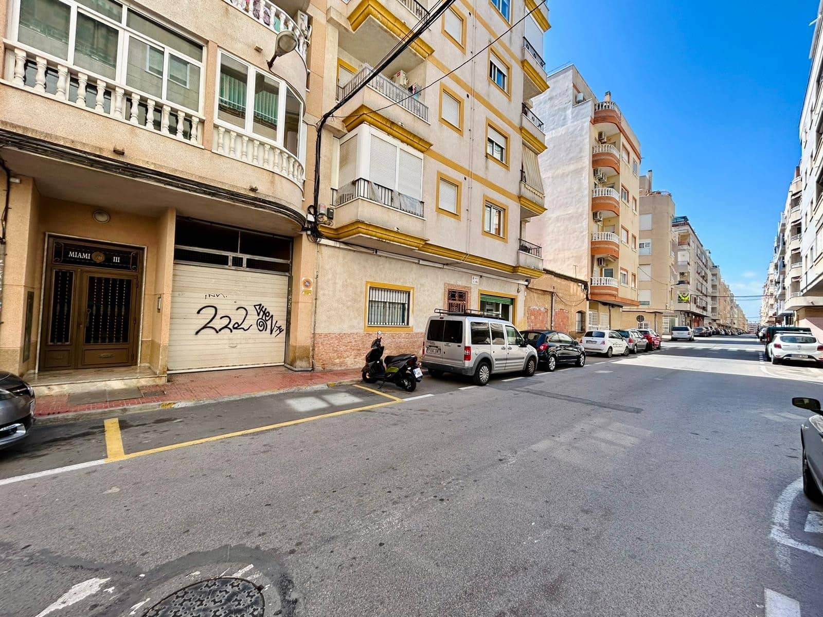 2 sovrum Lägenhet till salu i Torrevieja - 142 000 € (Ref: 9747237)