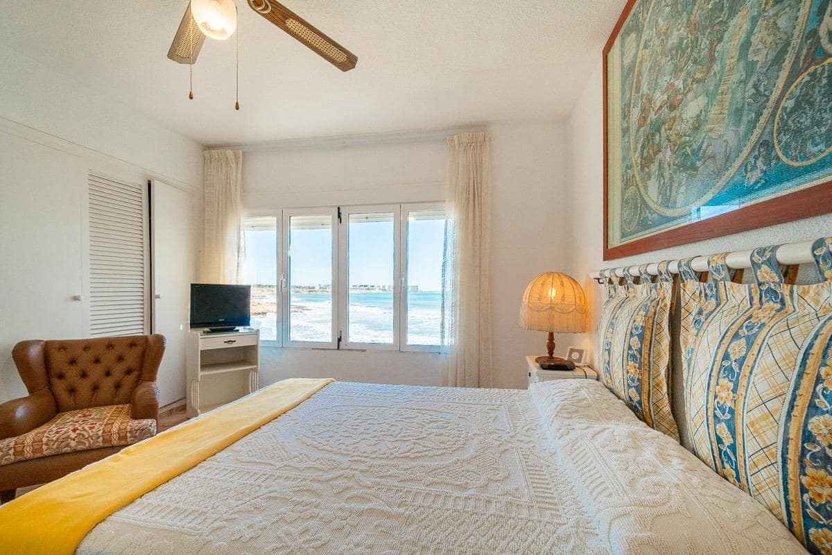 2 soveværelse Byhus til salg i Orihuela Costa med swimmingpool - € 390.000 (Ref: 9747243)