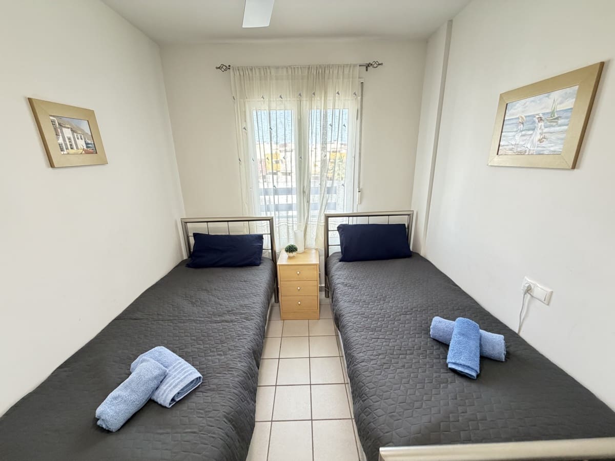 2 sypialnia Apartament na sprzedaż w Playa Flamenca z basenem - 235 000 € (Ref: 9758268)