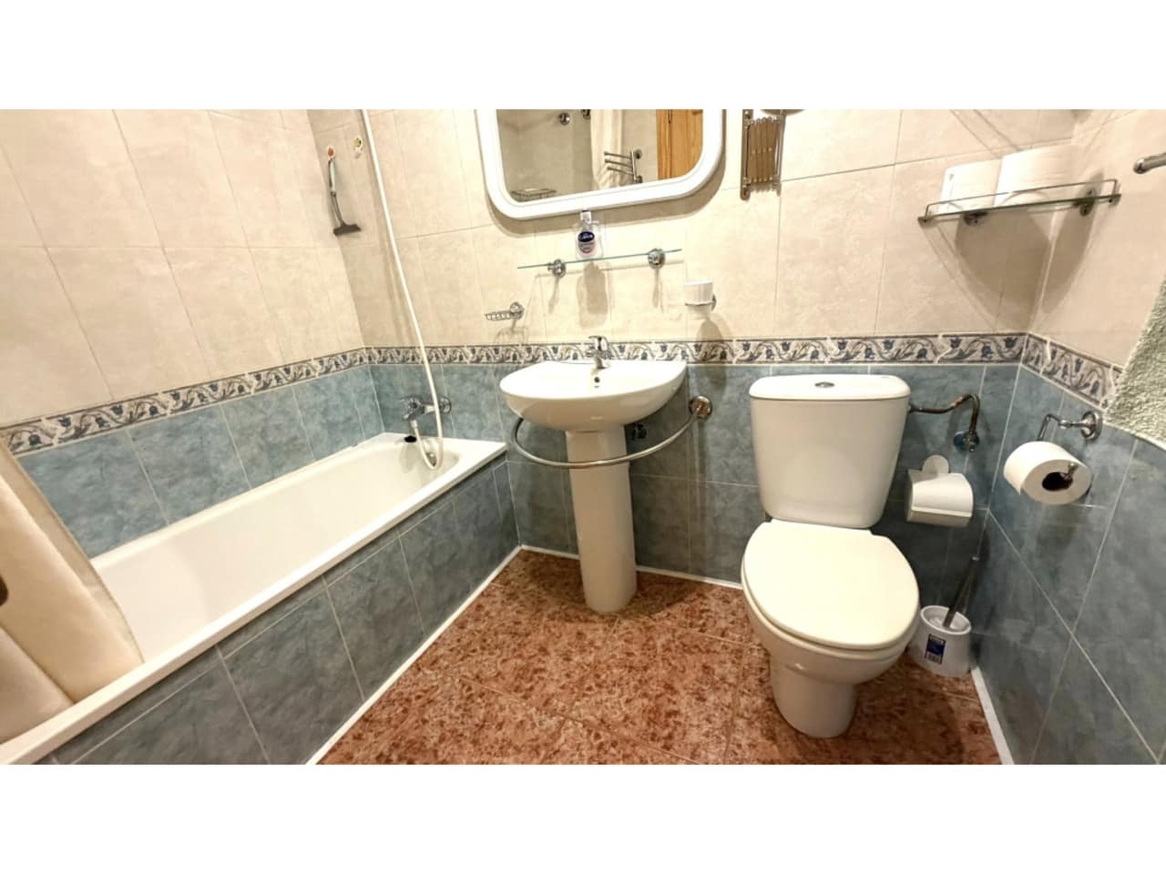 2 soverom Leilighet til salgs i Entre Naranjos med svømmebasseng - € 129 900 (Ref: 9762404)