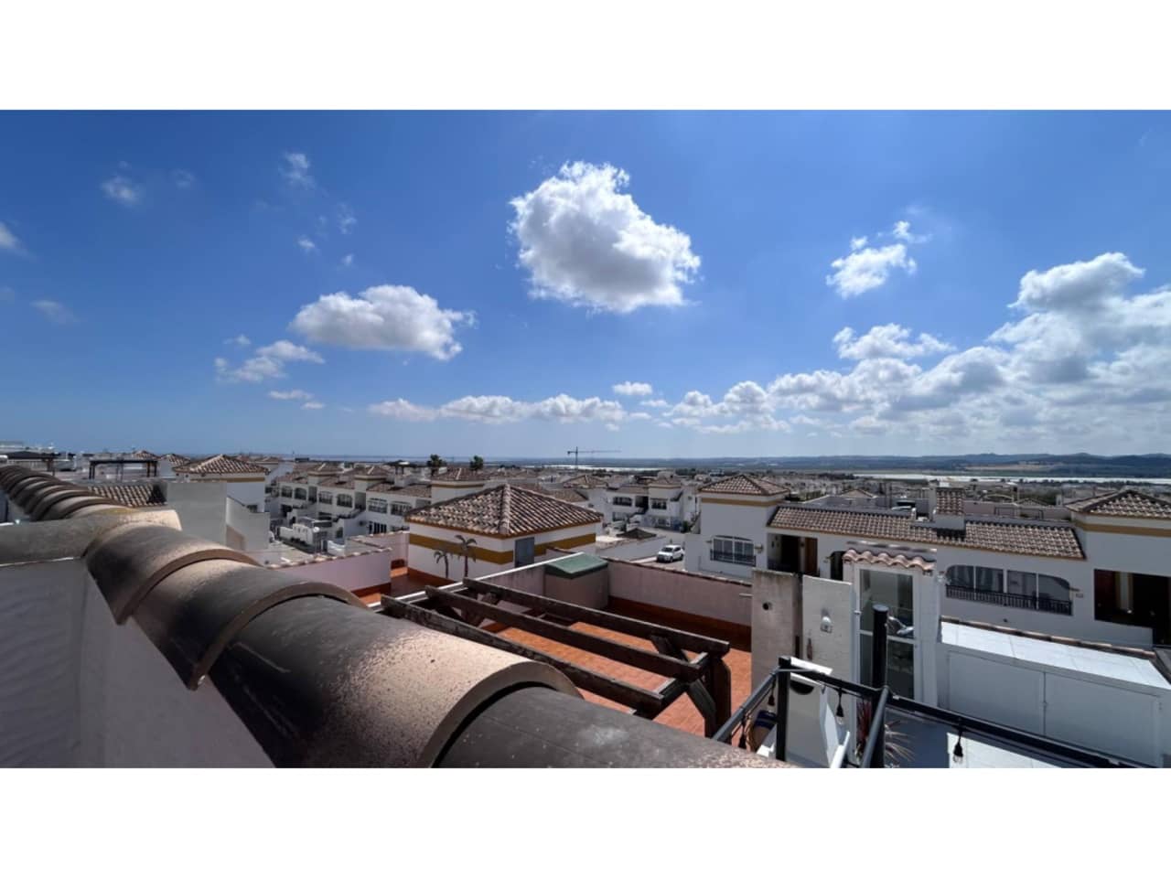 2 bedroom Apartment for sale in Vistabella with pool - € 135,000 (Ref: 9762488)