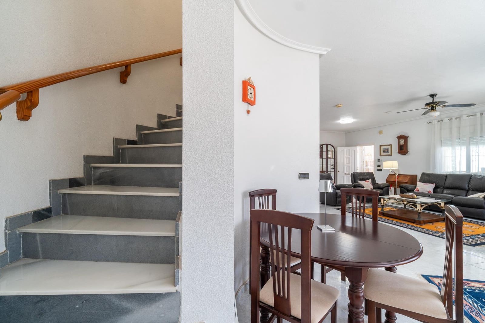 3 Zimmer Villa zu verkaufen in Orihuela Costa mit Pool Garage - 640.000 € (Ref: 9763912)