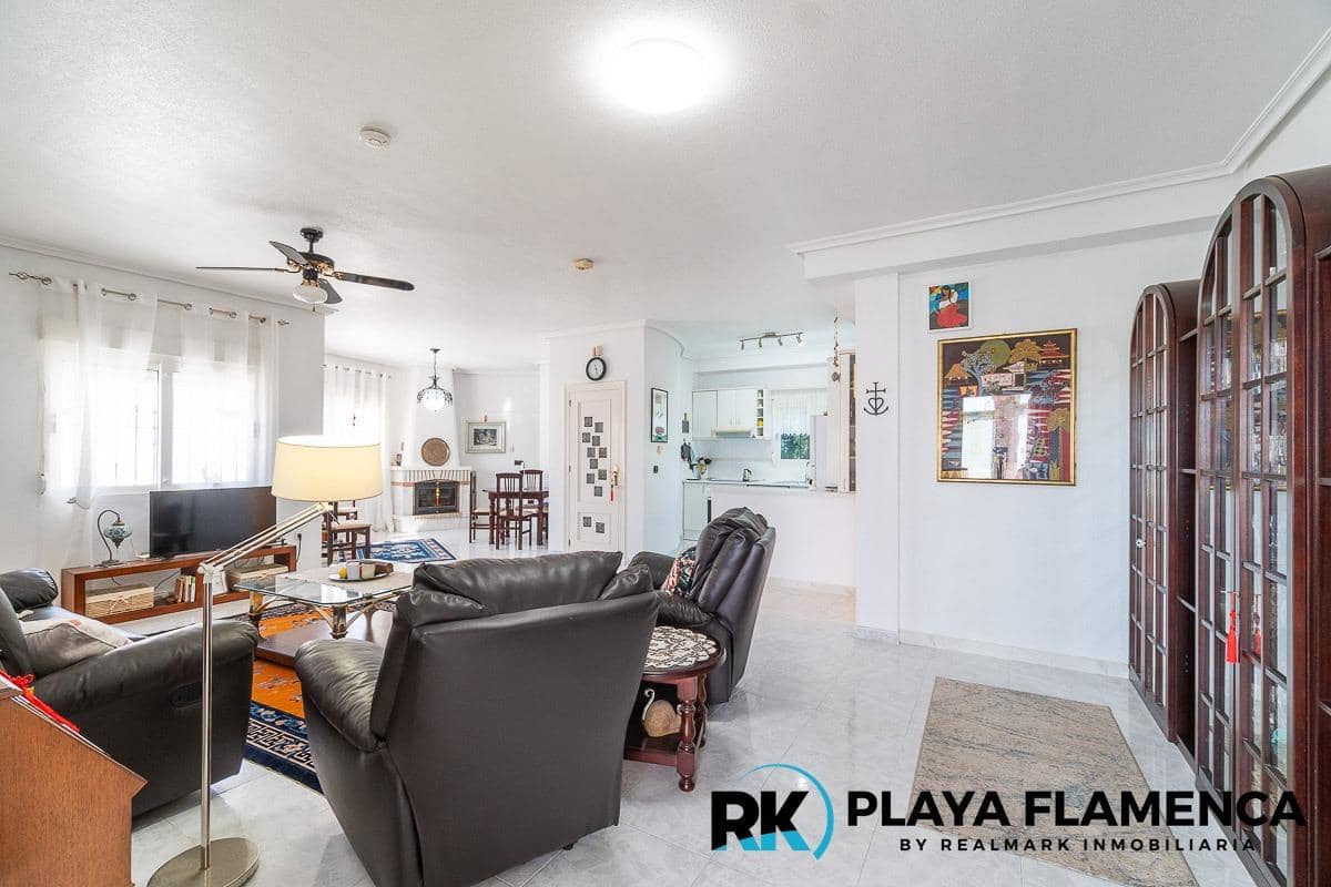 3 Zimmer Villa zu verkaufen in Orihuela Costa mit Pool Garage - 640.000 € (Ref: 9763912)