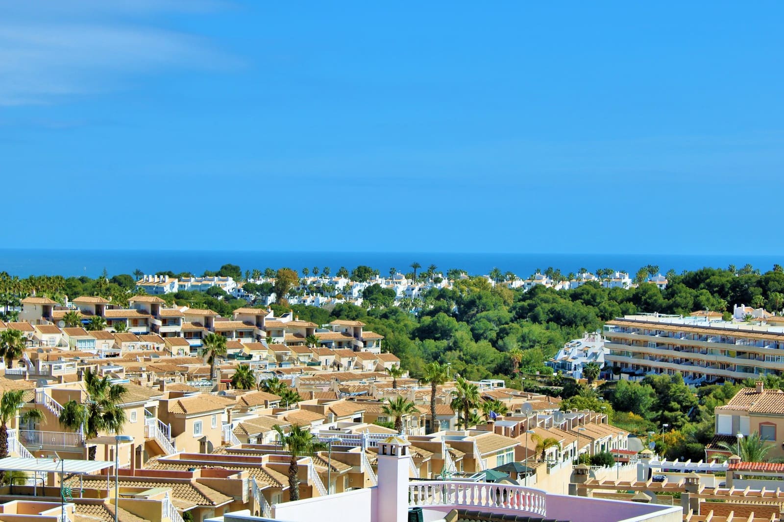 3 soveværelse Villa til salg i Villamartin med swimmingpool - € 499.000 (Ref: 9763917)