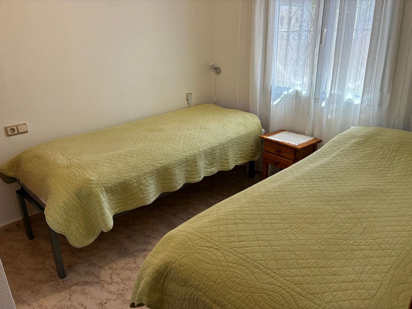 3 bedroom Semi-detached Villa for sale in Orihuela Costa with pool - € 249,950 (Ref: 9764852)