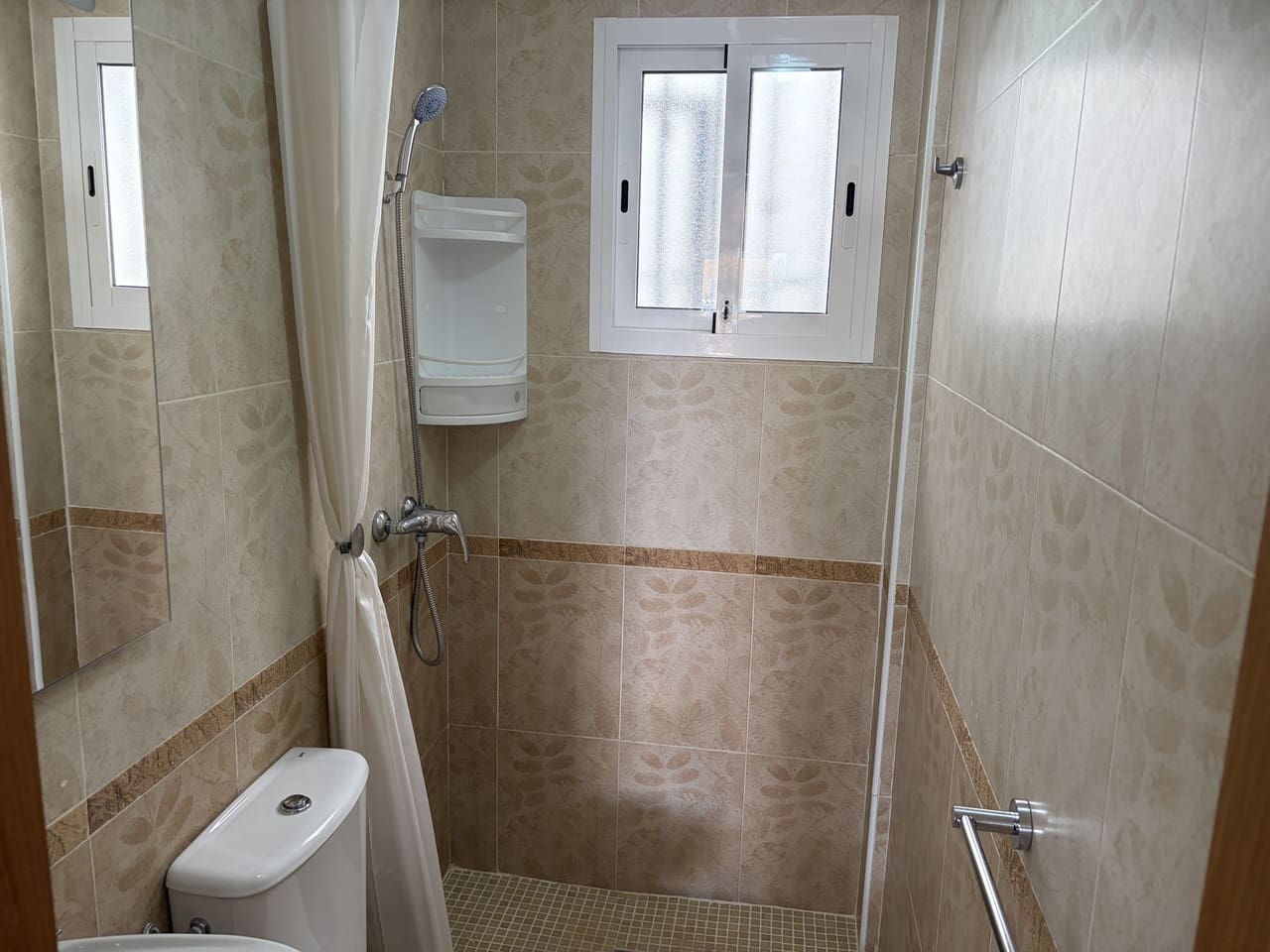 2 soveværelse Byhus til salg i Orihuela Costa med swimmingpool garage - € 179.950 (Ref: 9771878)