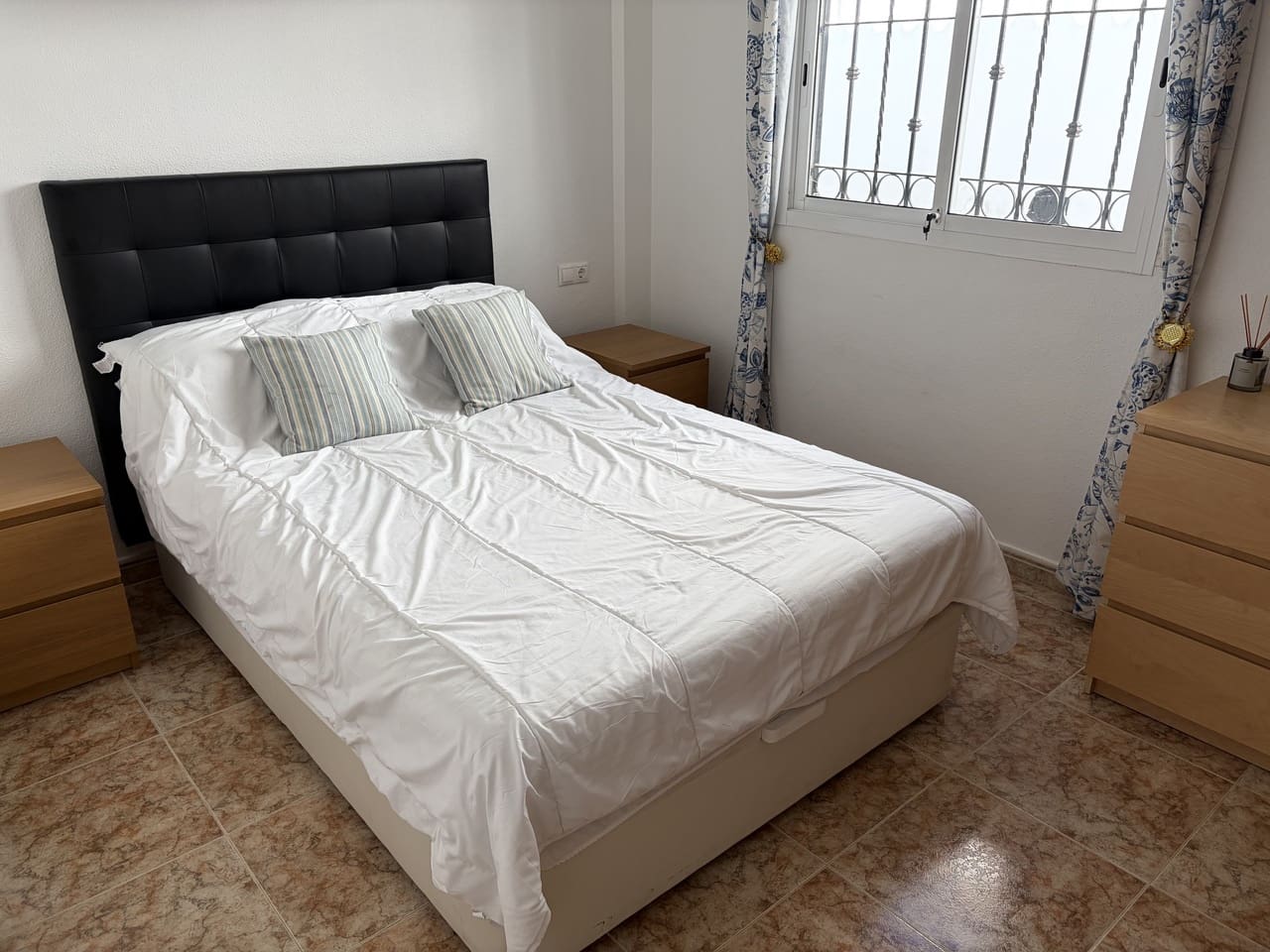 2 soveværelse Byhus til salg i Orihuela Costa med swimmingpool garage - € 179.950 (Ref: 9771878)