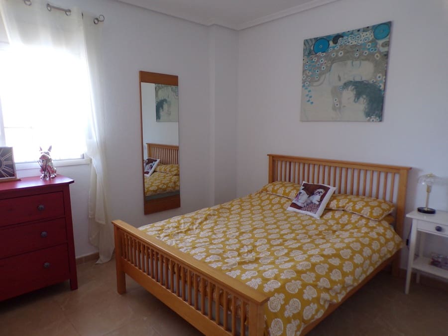 5 quarto Moradia para venda em San Miguel de Salinas com piscina - 349 995 € (Ref: 9784815)