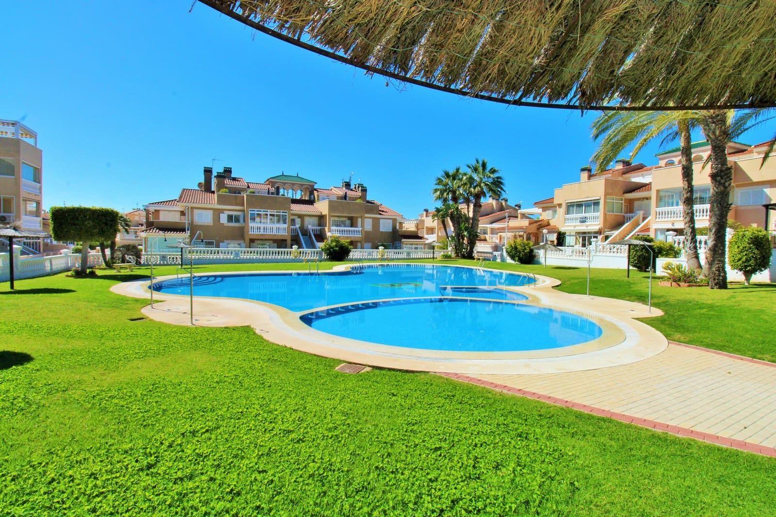 2 bedroom Apartment for sale in Playa Flamenca with pool - € 199,995 (Ref: 9784821)