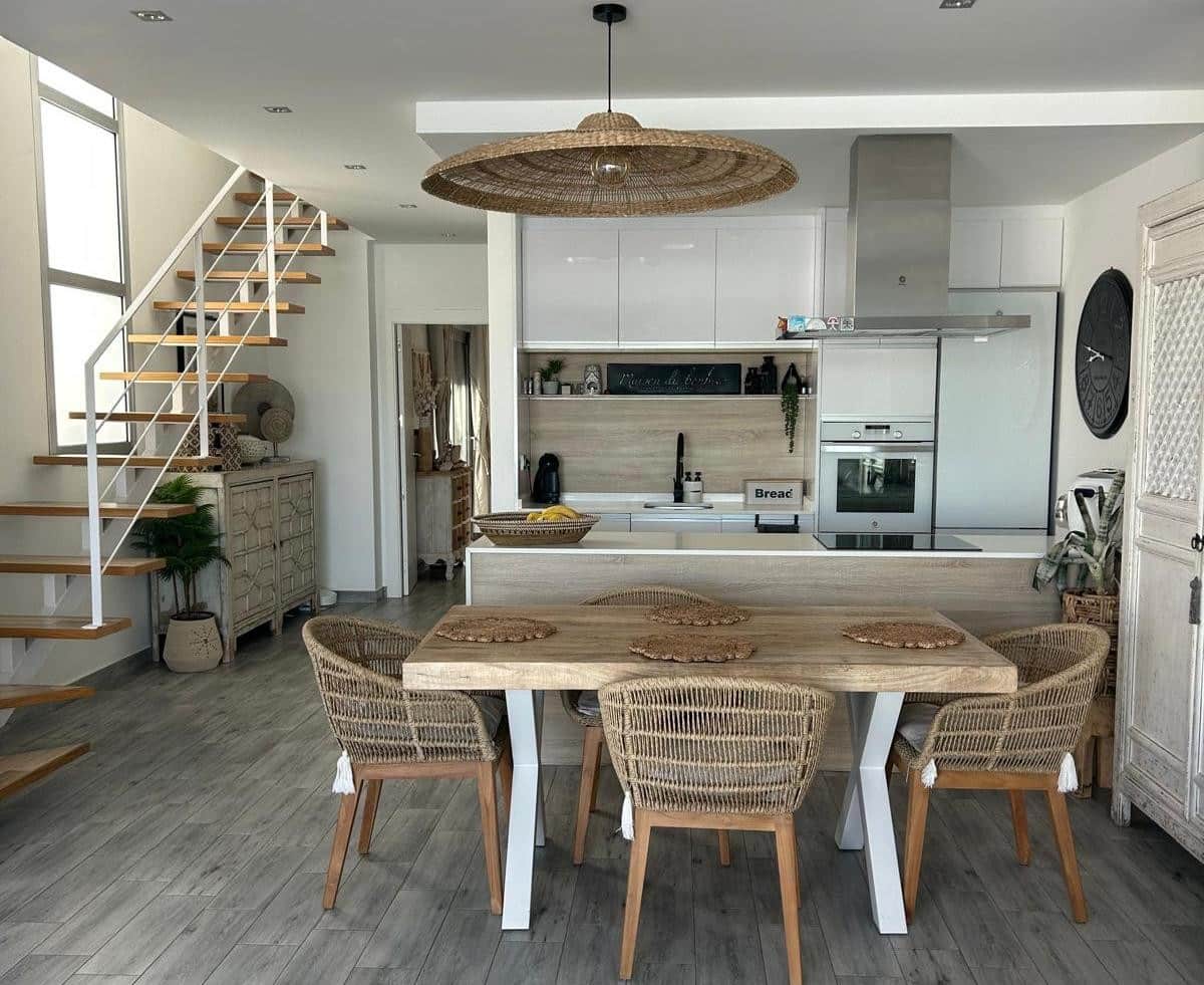 3 sovrum Villa till salu i Daya Vieja med pool - 359 000 € (Ref: 9793823)