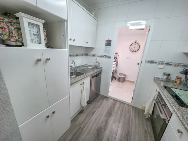 2 bedroom Apartment for sale in Vistabella, Orihuela with pool garage - € 135,000 (Ref: 9803764)