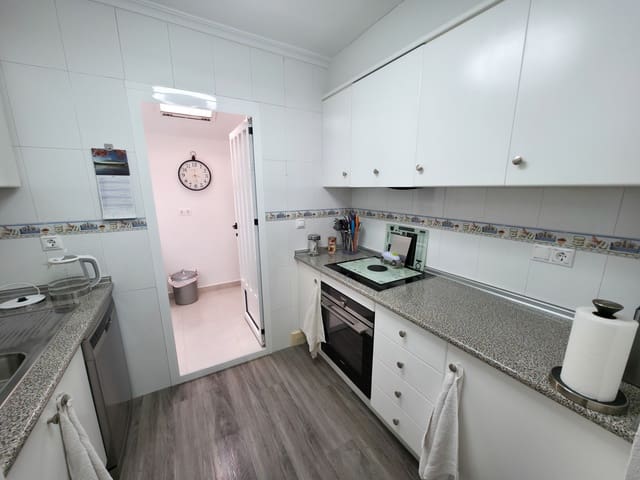2 bedroom Apartment for sale in Vistabella, Orihuela with pool garage - € 135,000 (Ref: 9803764)