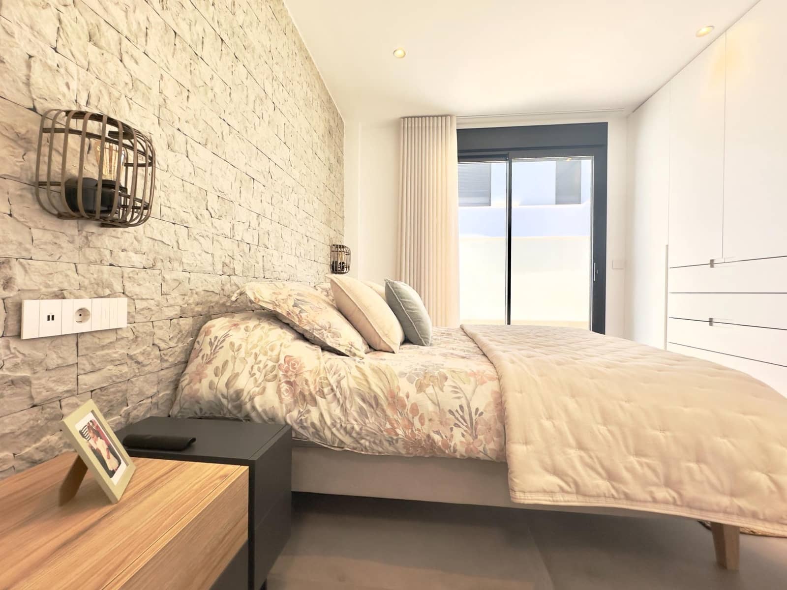 3 slaapkamer Appartement te koop in San Pedro del Pinatar met zwembad garage - € 410.000 (Ref: 9803835)