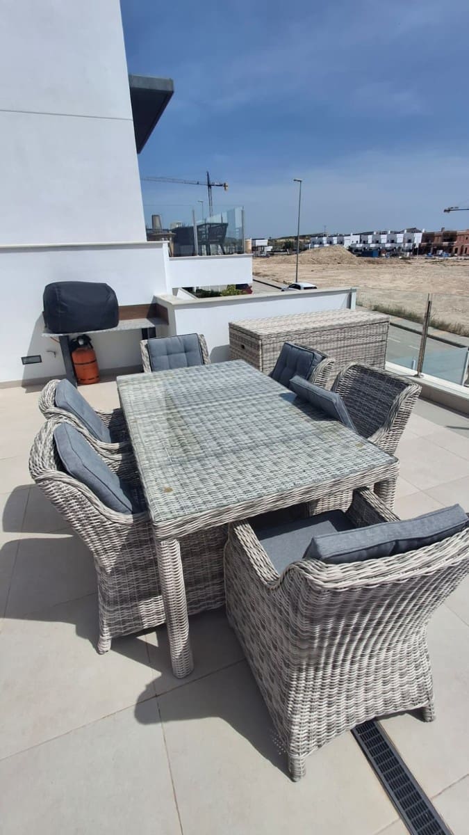 3 slaapkamer Villa te koop in Orihuela met zwembad - € 515.000 (Ref: 9803841)