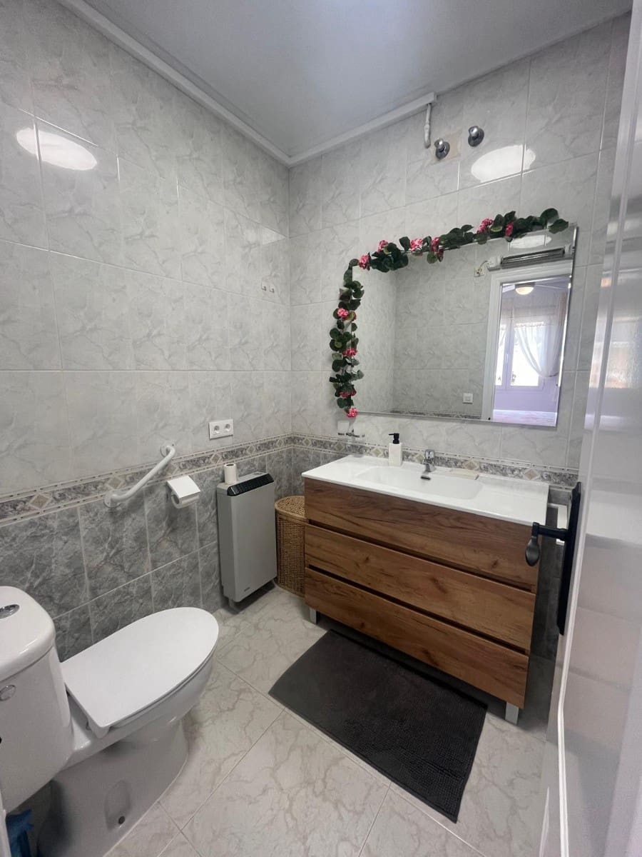 2 Zimmer Haus zu verkaufen in Ciudad Quesada mit Pool - 198.000 € (Ref: 9806718)